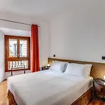 Abruzzi Hotel Rome
