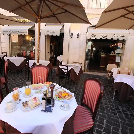 Abruzzi Hotell